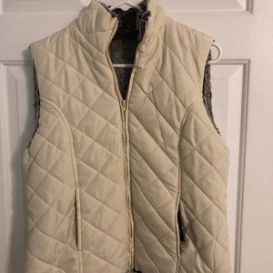 white, soft puffer vest!!!